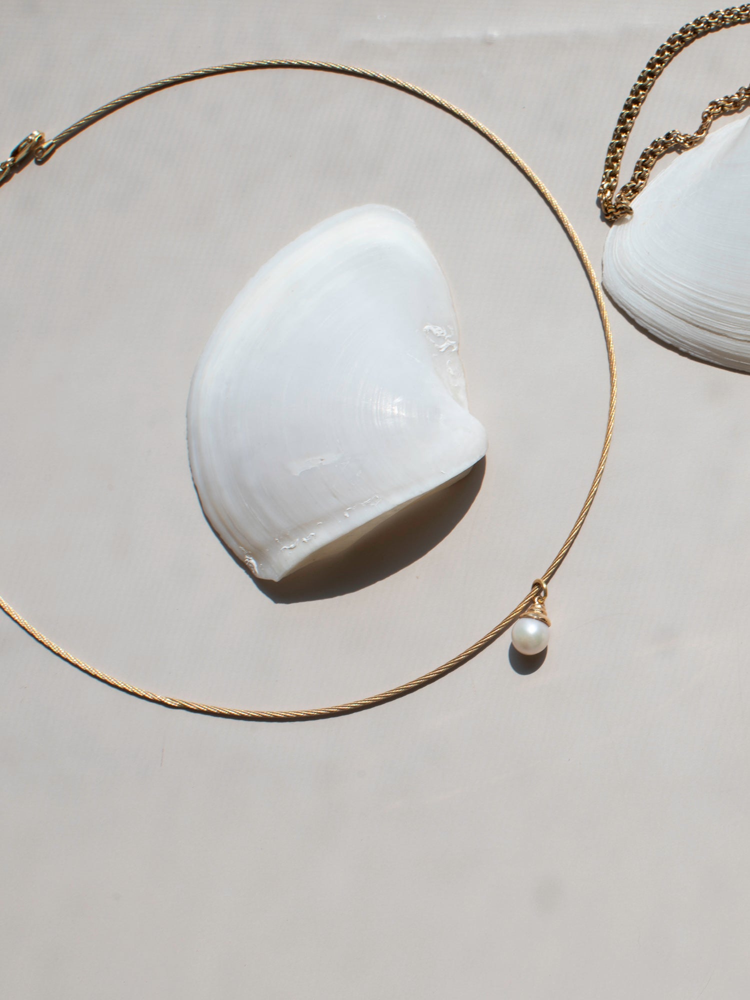 14k gold omega cable wire chain with pearl charm