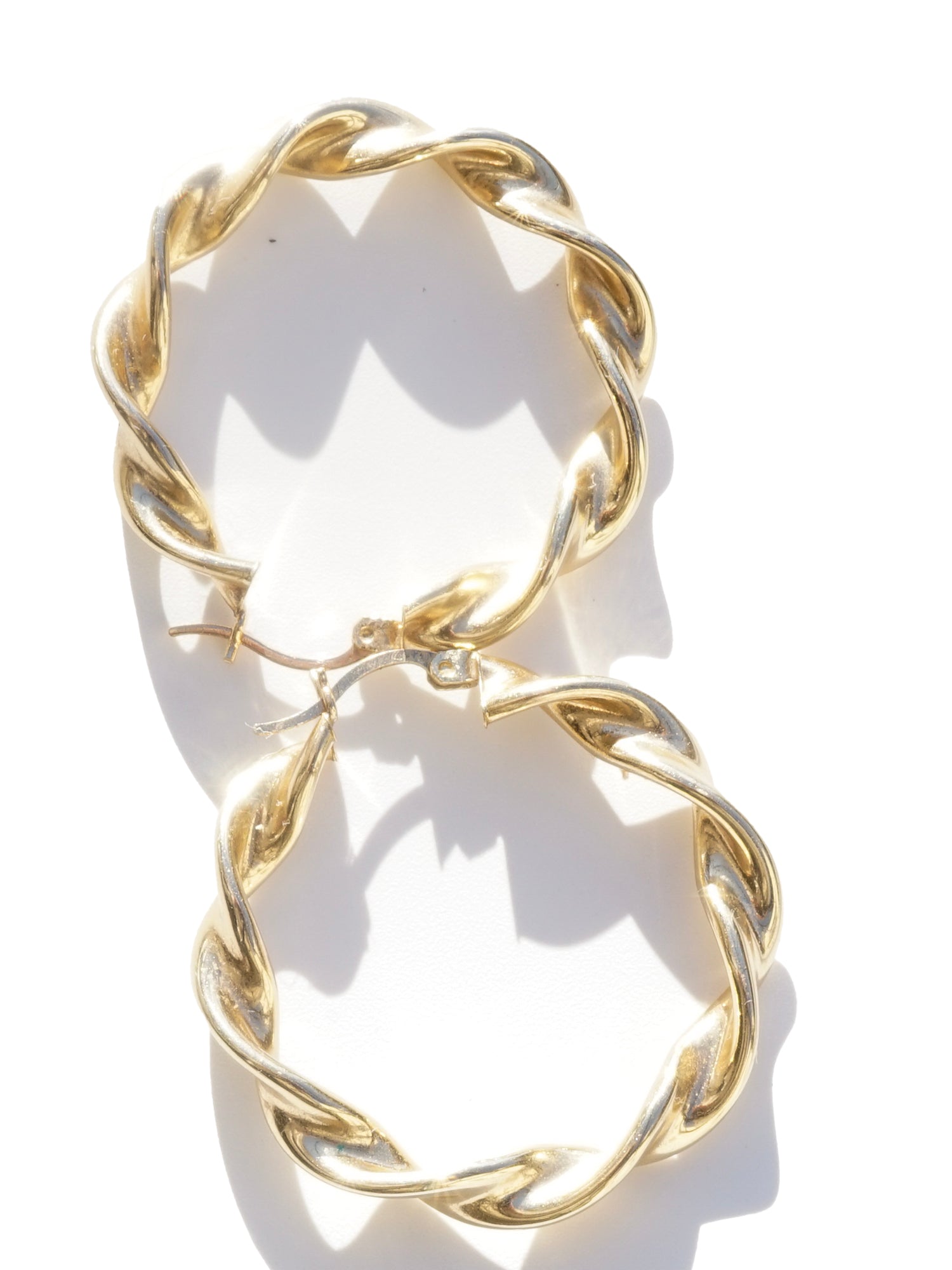 Vintage Hollow Twisted Hoops