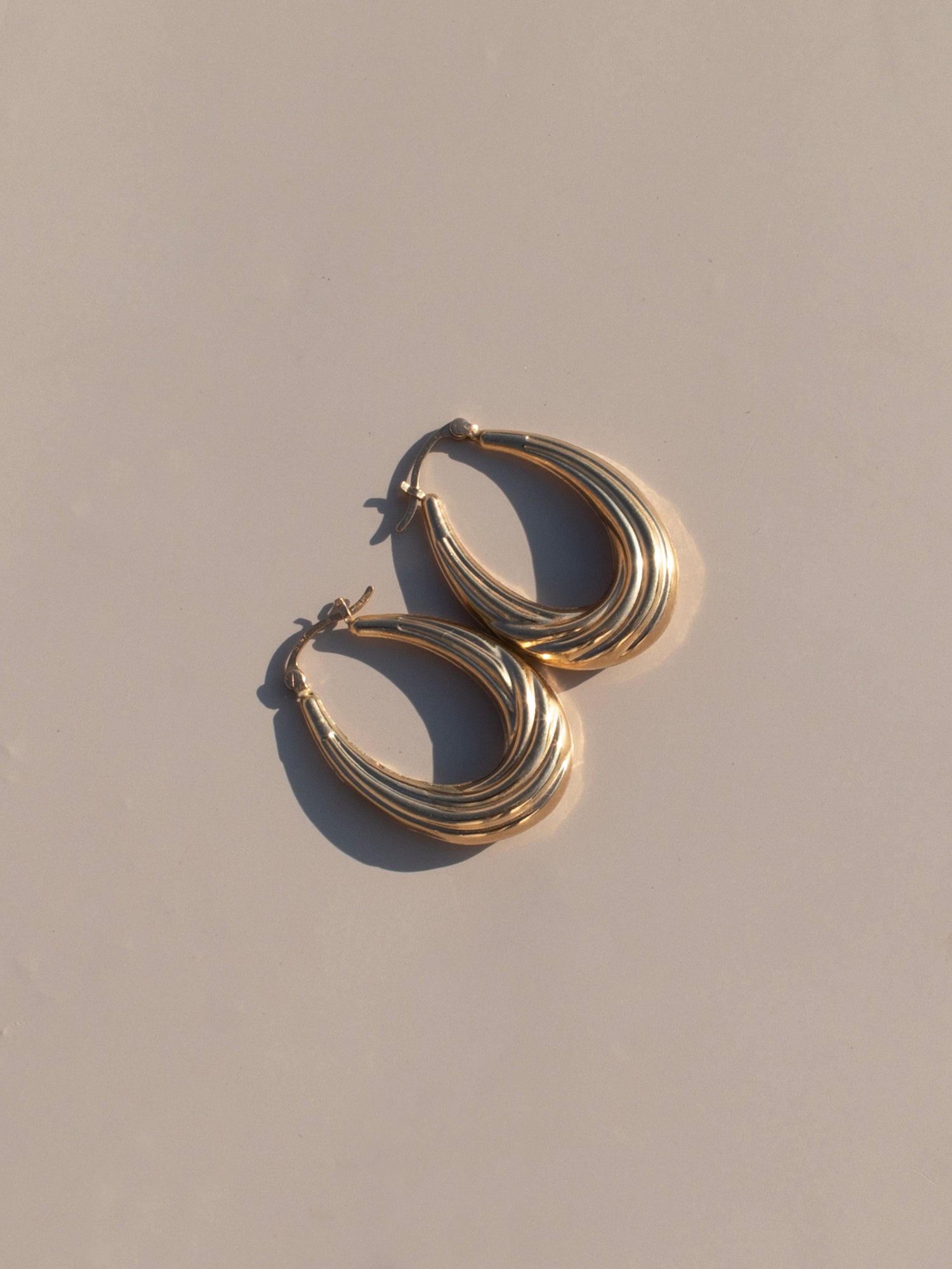 90's oval hoops
