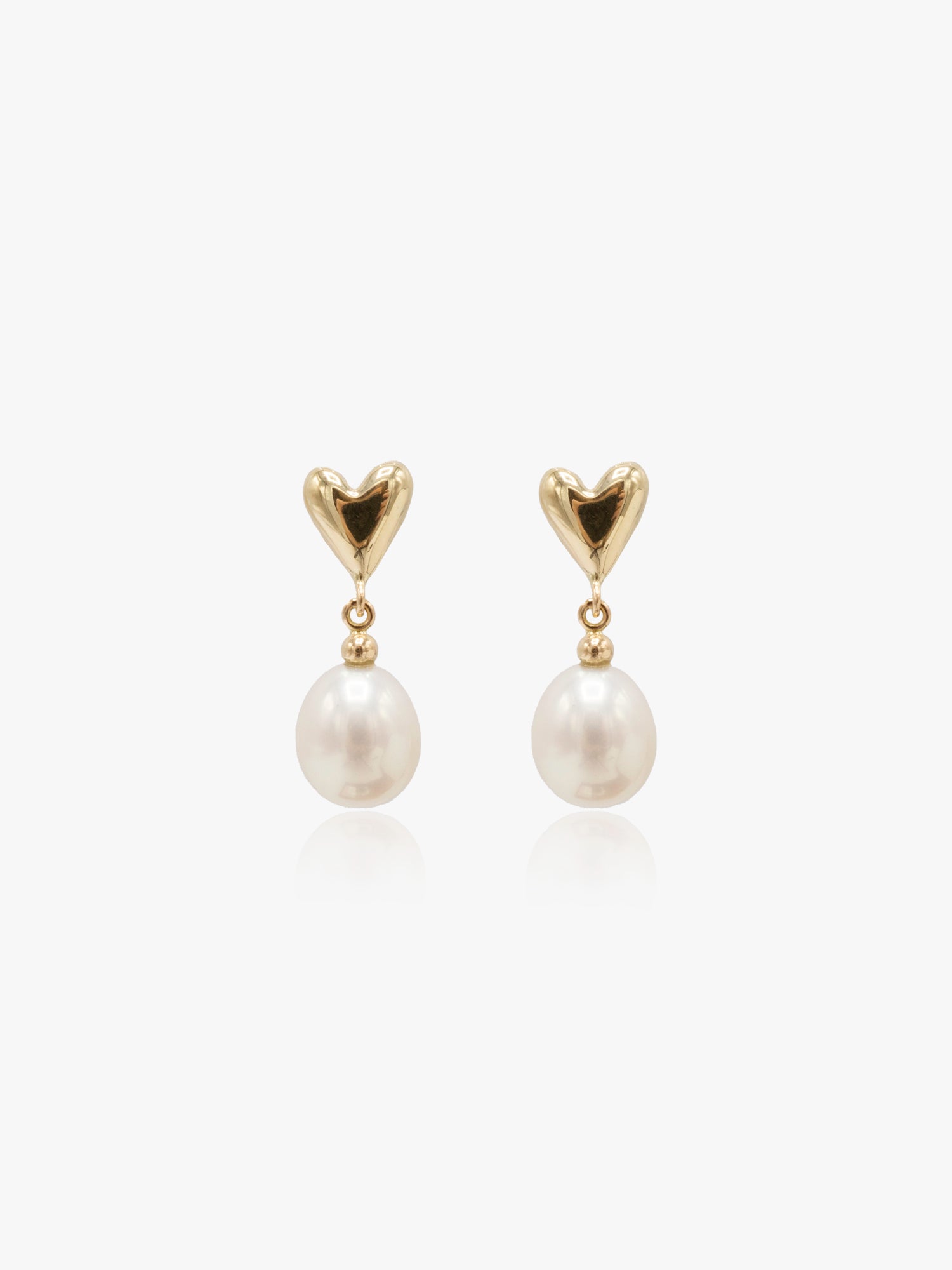 Heart and Pearl Drop Earring