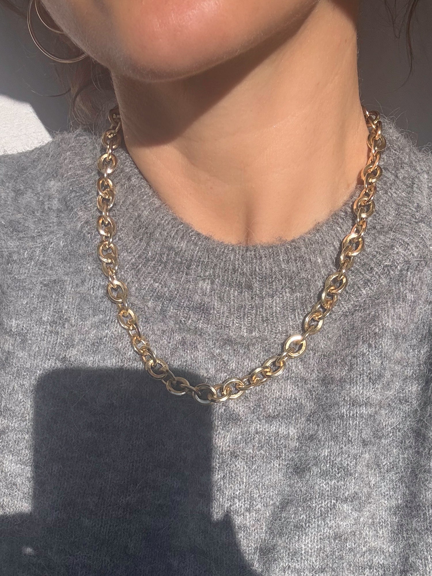 Hollow Oval Link necklace