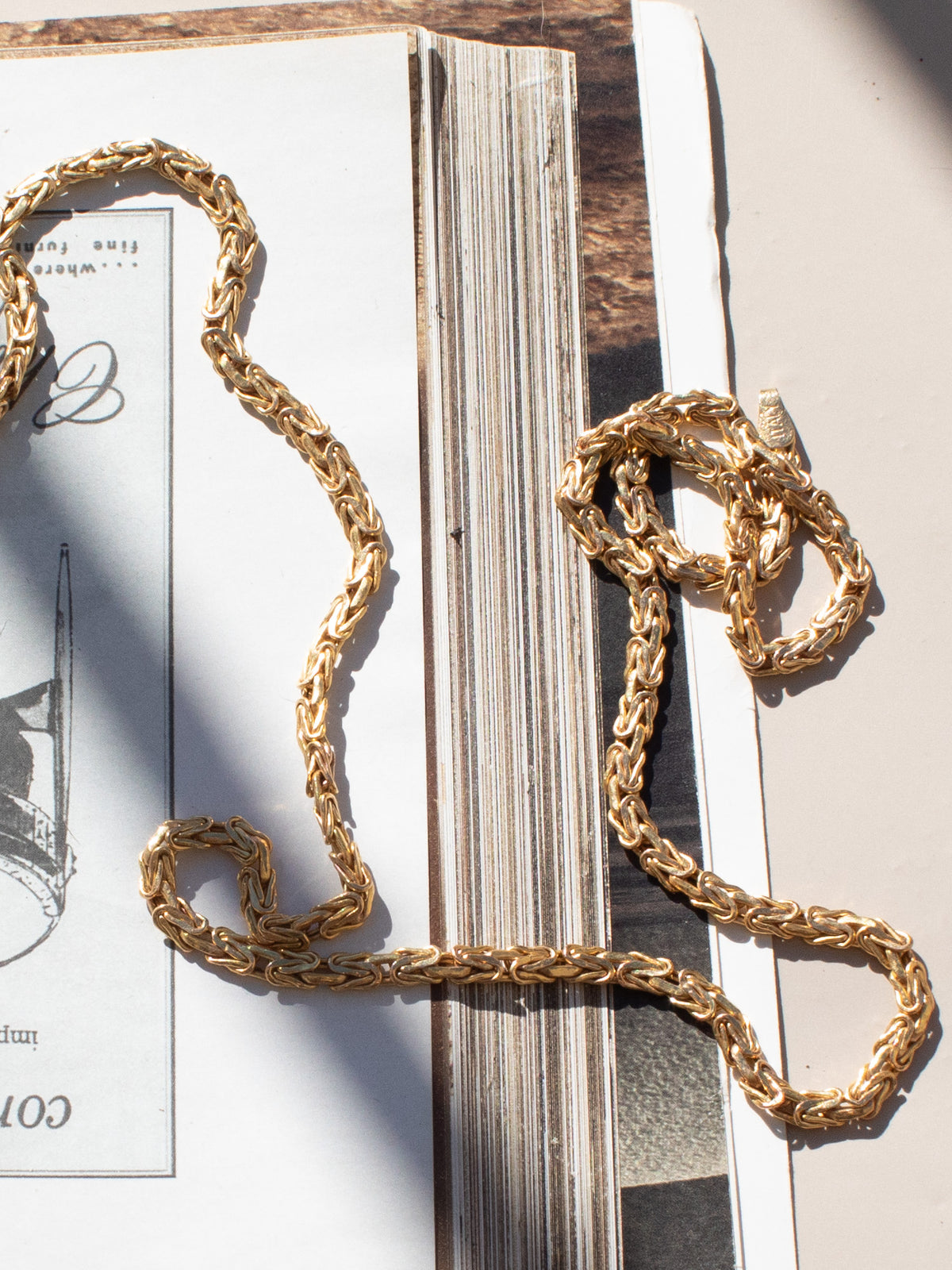 20 1/2 inch Byzantine style chain