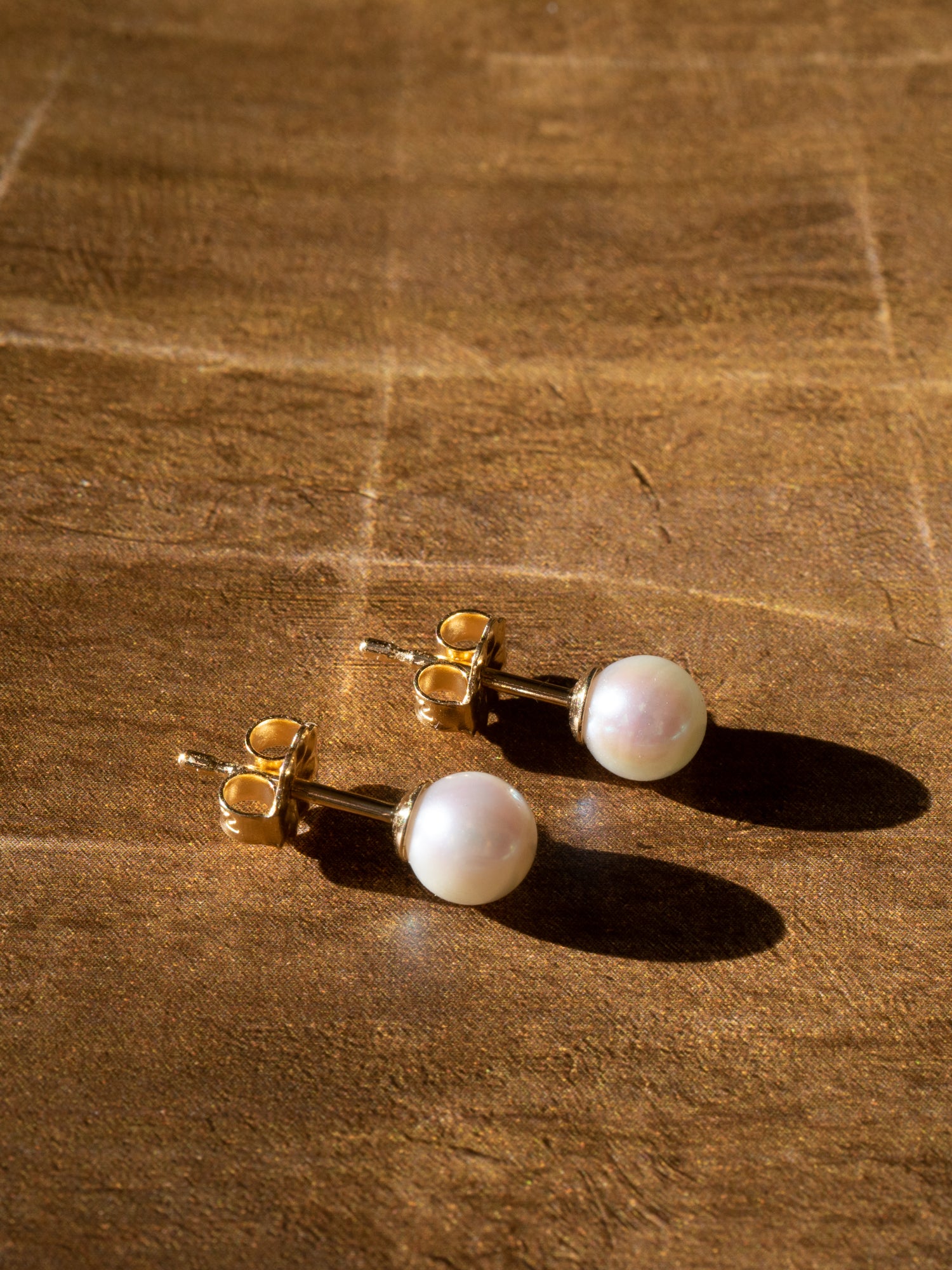 Mini Pearl Studs